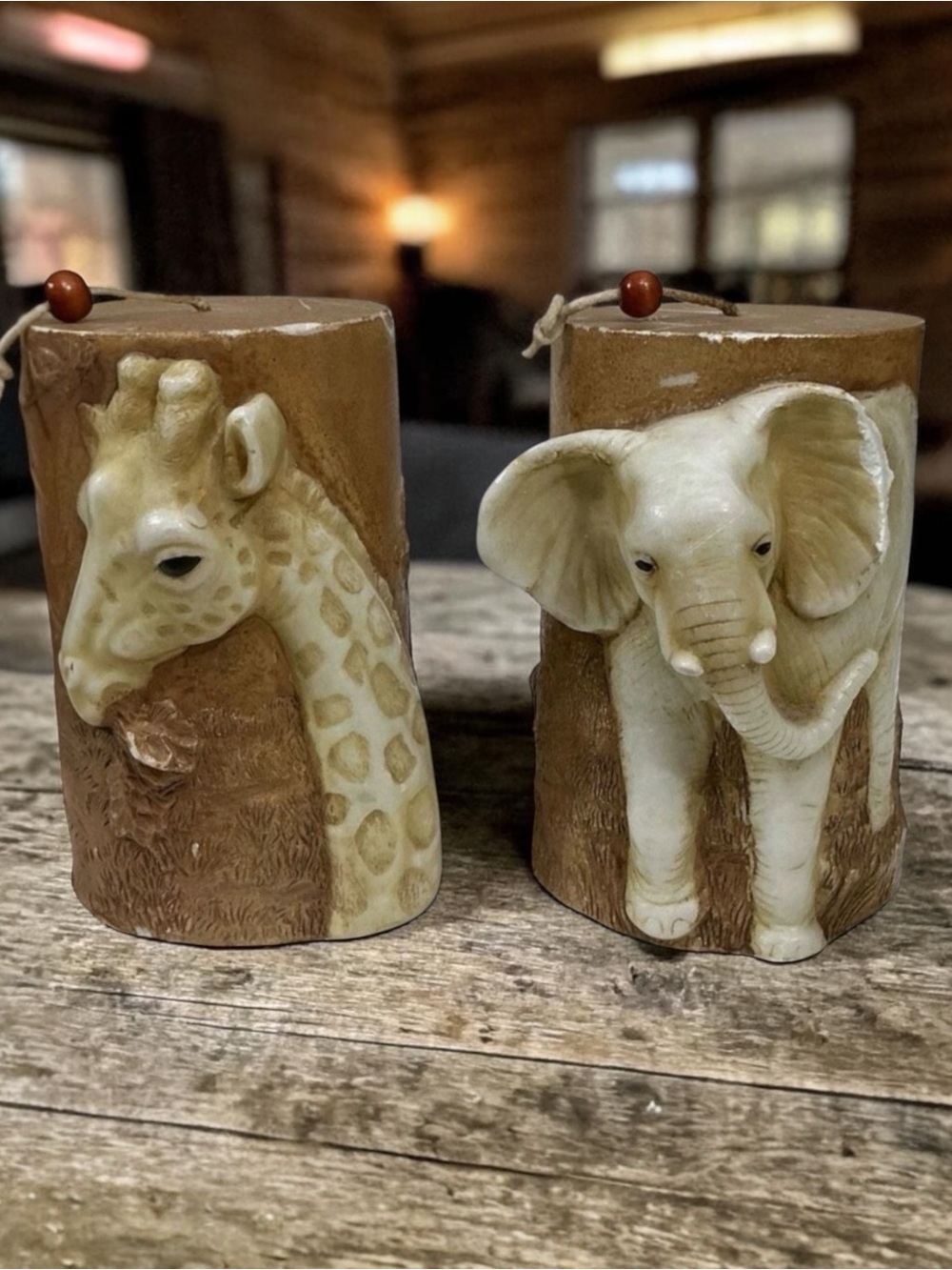 Animal Spirits Classic Giraffe and Elephant by Lava Enterprises Candles